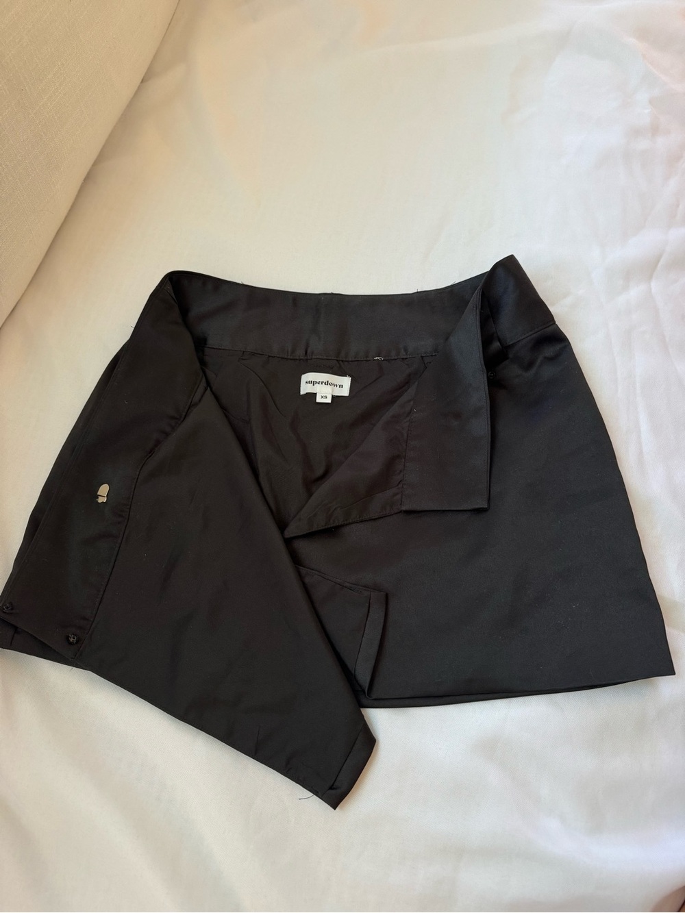 Superdown Alana Mini Skirt Elegant Black Women's never worn! - Picture 15 of 15